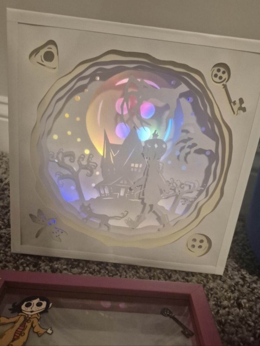 Coraline light up box
